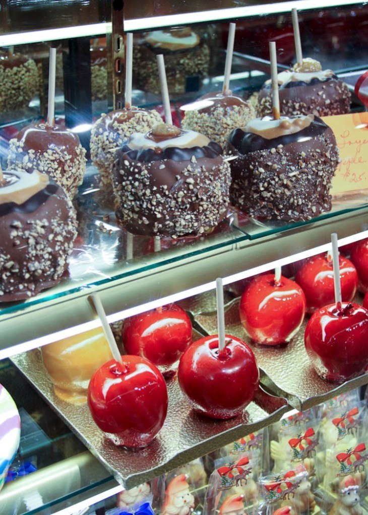 Reading Terminal Market Apples