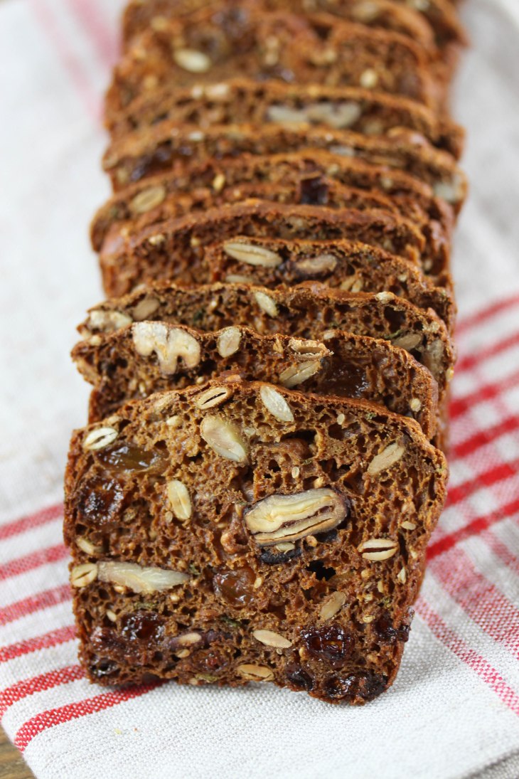 Rosemary pecan and raisin crisps-6