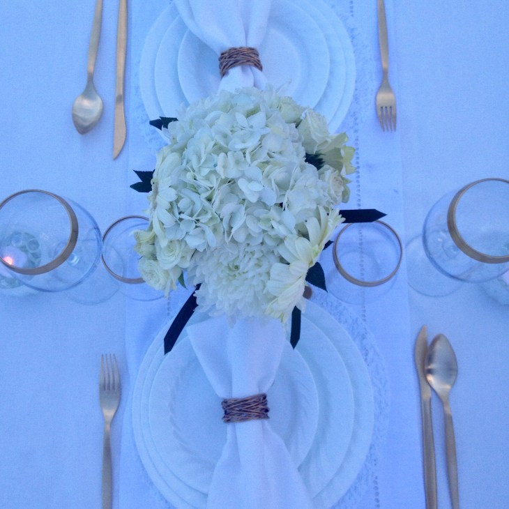 My simple white tablescape for Diner en Blanc