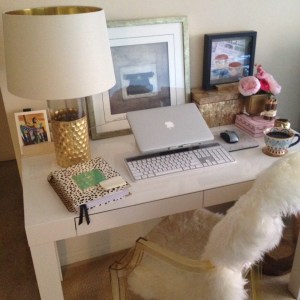 Starting the day with a cup of coffee and my spotty dots Day Designer