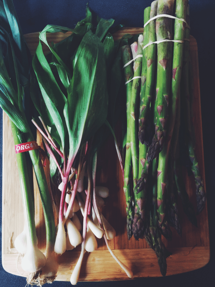 Spring Produce: fresh garlic, ramps, and asparagus