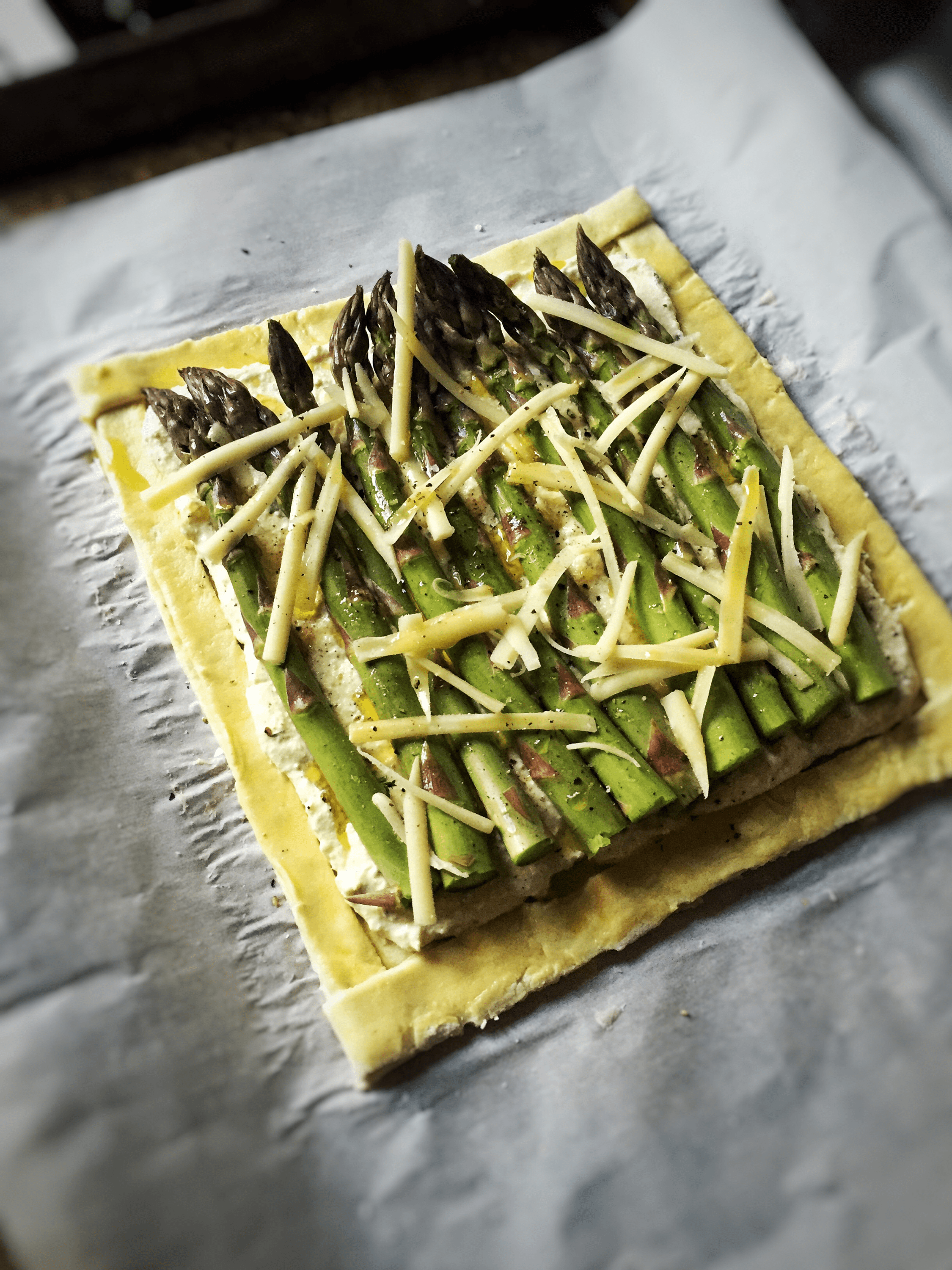 Ricotta-Asparagus Tart Before Baking
